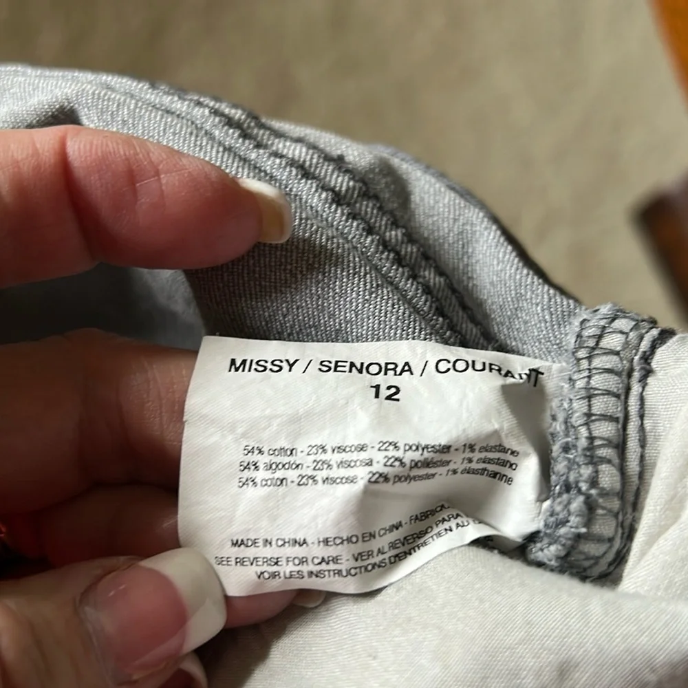 Two Pair Jeans. CODE BLEU and BANDOLINO - Picture 11 of 11